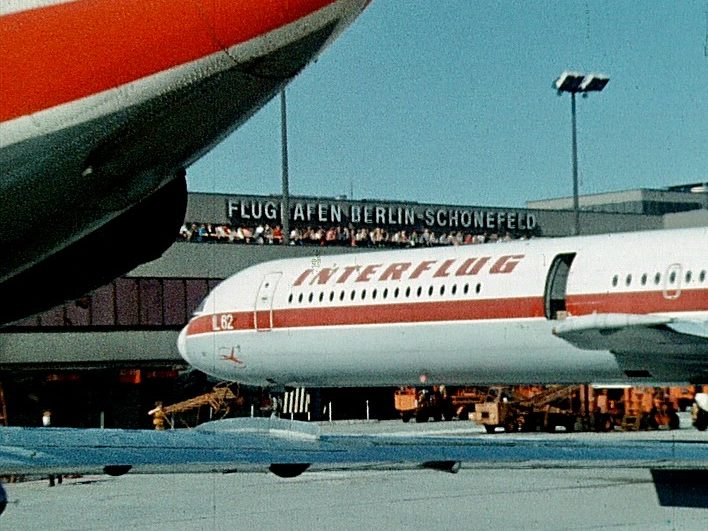 Von Schönefeld in alle Welt&nbsp;
- Zur Geschichte der Interflug